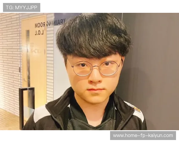 DK打野优化控野路线，教练称节奏更成熟